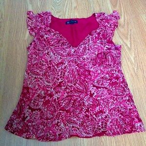 INC International Concepts red top •